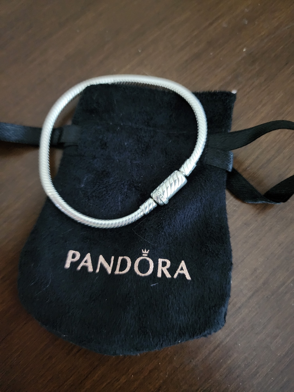 Pandora Magnetic Clasp Snake Chain Bracelet in Silver 7.1